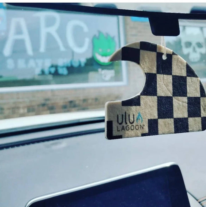 Black/White Checker Mini Wave Air Freshener