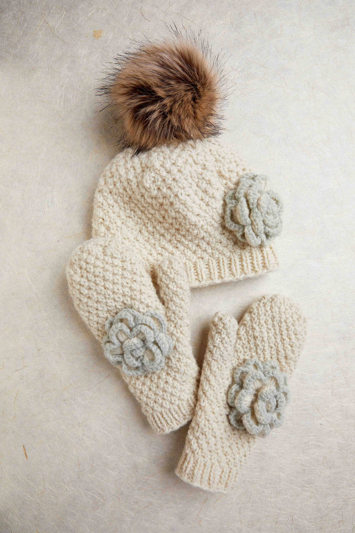 Kids Chantilly Ecru Knit Mittens